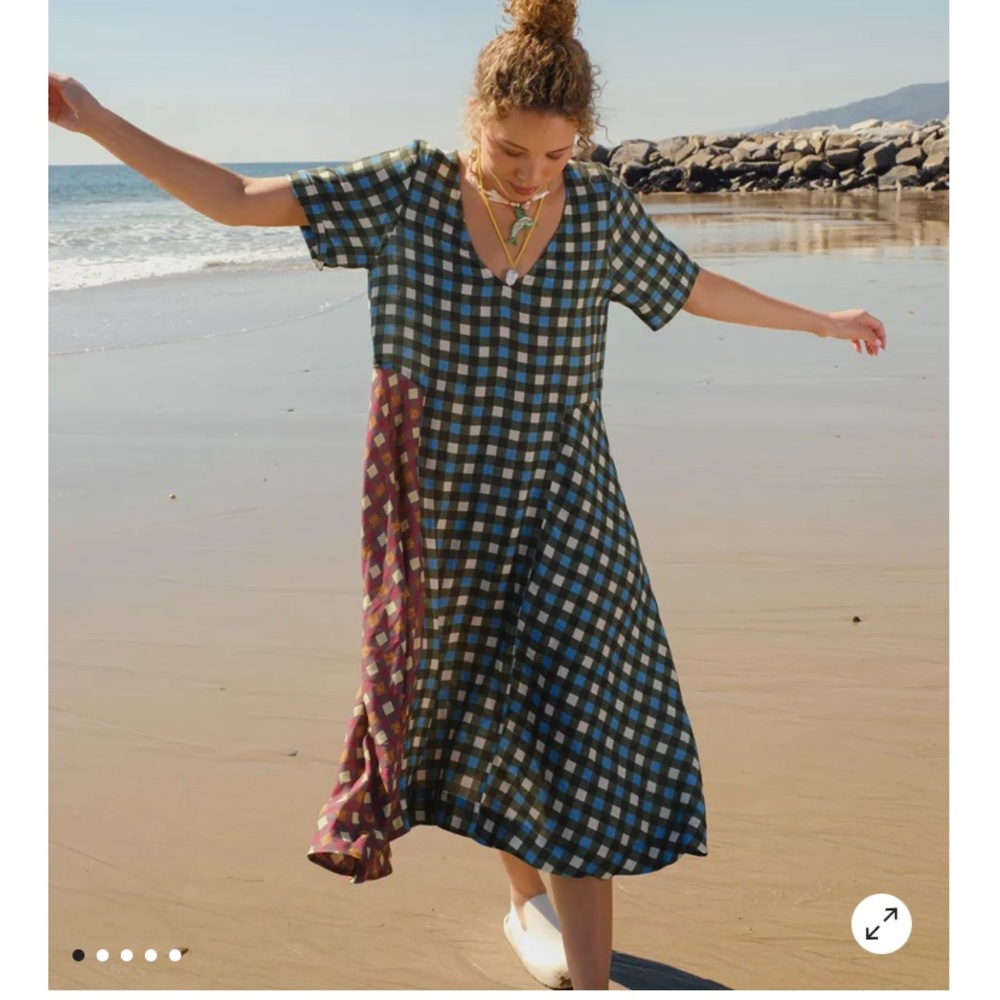 URBAN OUTFITTERS PLAID MAXI DRESS